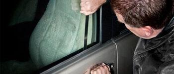 Cách mở cửa xe ô tô khi quên chìa khóa từ bên ngoài chỉ 5 phút Ko cần Gọi Thợ