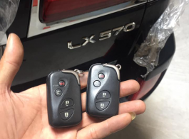 Đánh chìa khóa xe Lexus