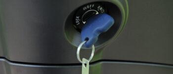 Sửa Khóa Làm Chìa Khóa Xe Vespa 24/24 Giá Rẻ Nhất BH 5 Năm