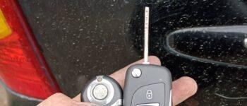 Làm chìa khóa xe Toyota Avanza nhận chìa ngay giá Tốt Nhất