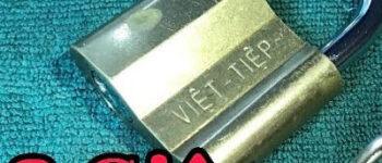 【3】Cách mở ổ khóa Việt Tiệp khi mất chìa bằng kẹp tăm búa cà lê chỉ “1 Phút”