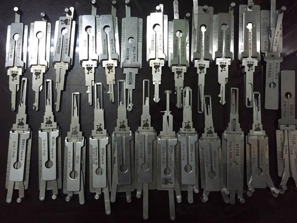 bán dụng cụ mở cửa cốp xe ô tô lishi 2 in 1