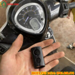 chìa khóa xe janus hết pin