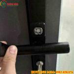 Tay nắm cửa nhôm Xingfa bị lỏng