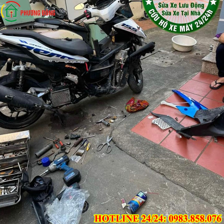 Xe Air blade bật chìa khóa không lên điện