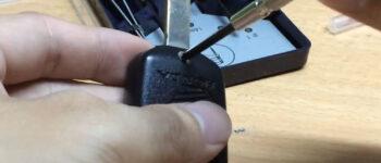 Cách thay vỏ remote Air blade báo xe trong bãi chính xác nhất