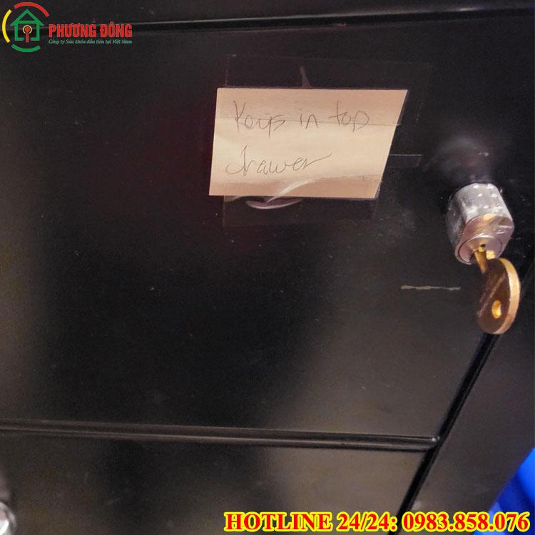 cách mở khóa tủ sắt khi mất chìa