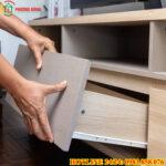 sửa tủ gồ bị kẹt