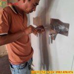 thợ mở khóa két sắt ngân hàng