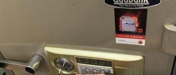 Chuyên Sửa Két Sắt Gudbank Toàn Quốc Xử Lý Mọi Lỗi Khó Có Mặt Sau 15 Phút