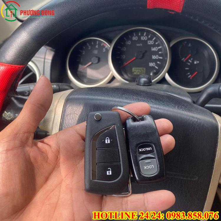 thay vỏ chìa khóa ô tô xe hơi