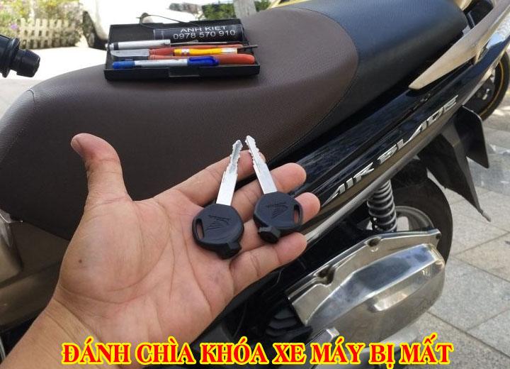 đánh chìa khóa xe máy