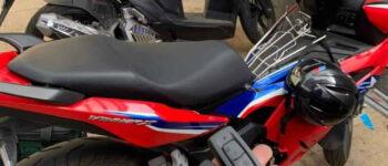 4 Mẹo Xử Lý Khi Ổ Khóa Xe Máy Bị Kẹt Cứng Không Thể Xoay Hiệu Quả 100%