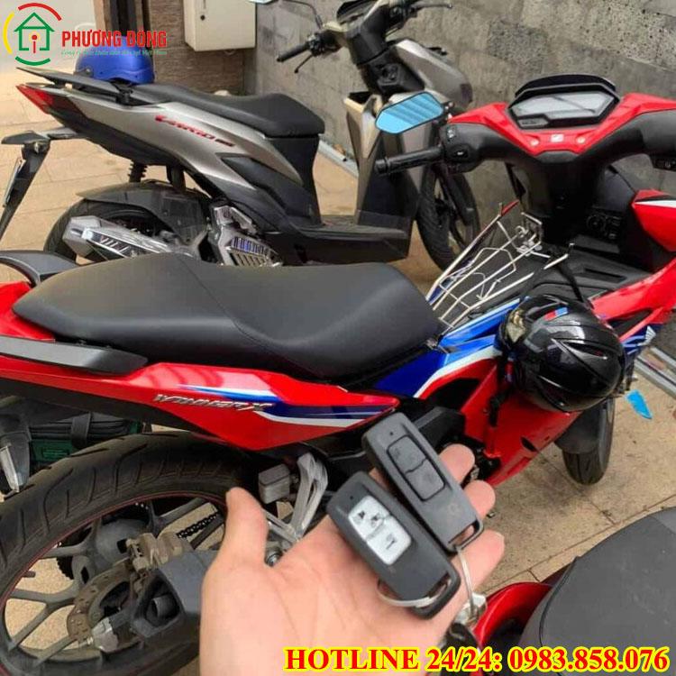 mẹo xử lý khi ổ khóa xe máy bị kẹt cứng không thể xoay