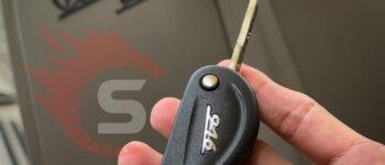 🌊 Bị Rơi Chìa Khóa Vespa Tại Bãi Cháy Hạ Long Đội Cứu Hộ Đọc Mã Chip Tận Nơi Ngay!